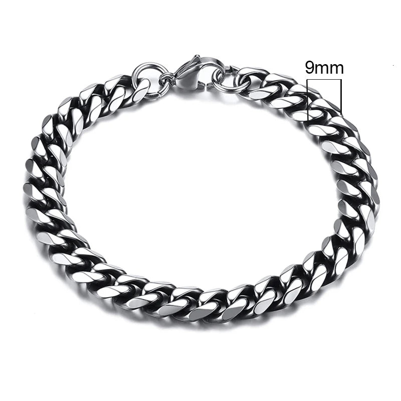 Silver chain bracelet with a 9mm width on a white background